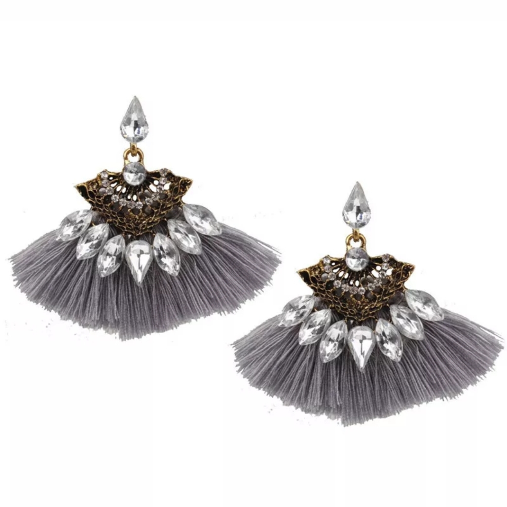 Beautiful gray tassel earrings with rhinestones